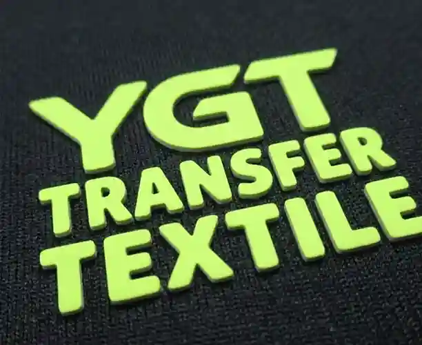 Kumaş yüzeyinde belirgin ve esnek üç boyutlu yüksek silikon transfer baskı